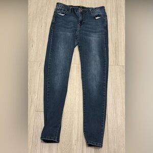 Kensie Denim Jeans with Faded Detail